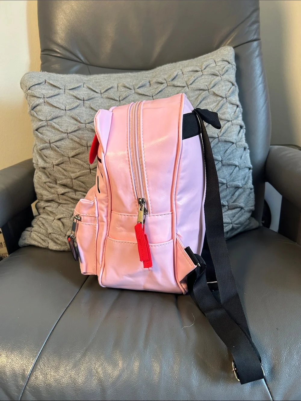 Hello Kitty Pink Backpack (NWOT)